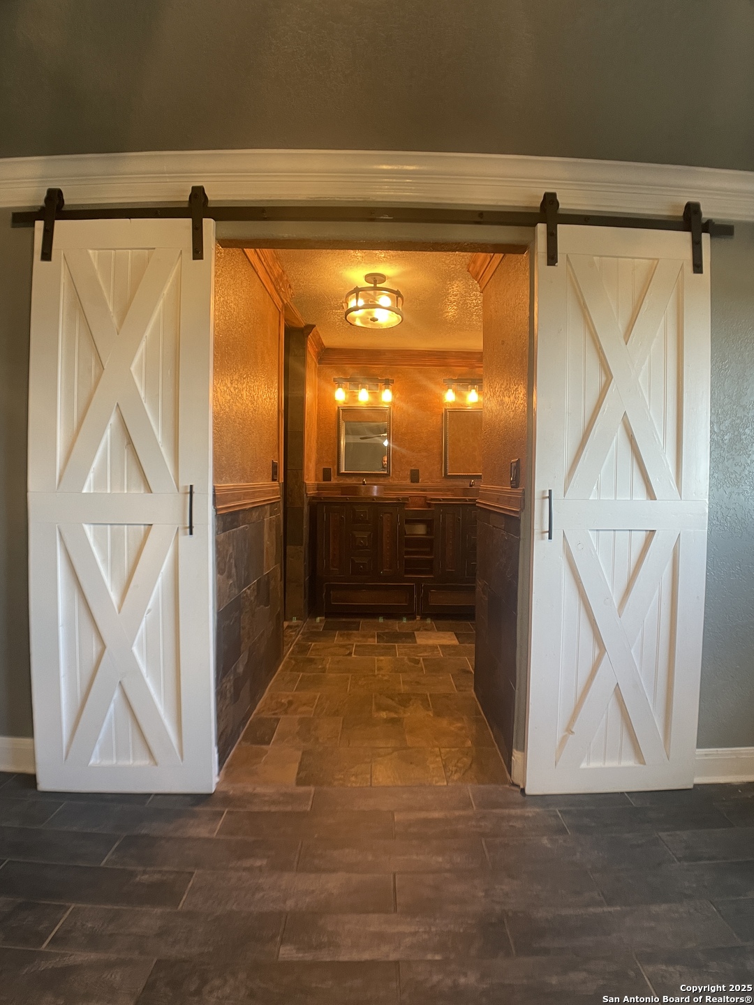 3010 Triple Tree China Grove TX 78263