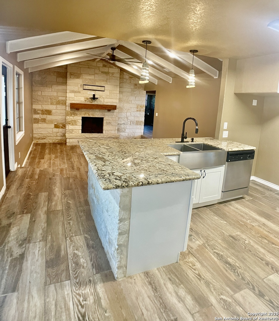 3010 Triple Tree China Grove TX 78263