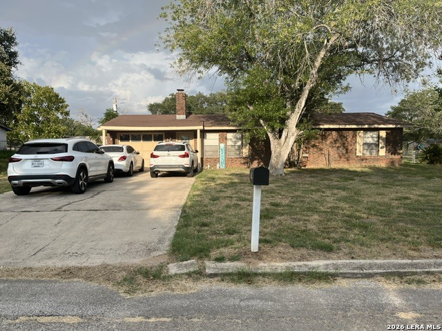 504 Low Meadow Pleasanton TX 78064