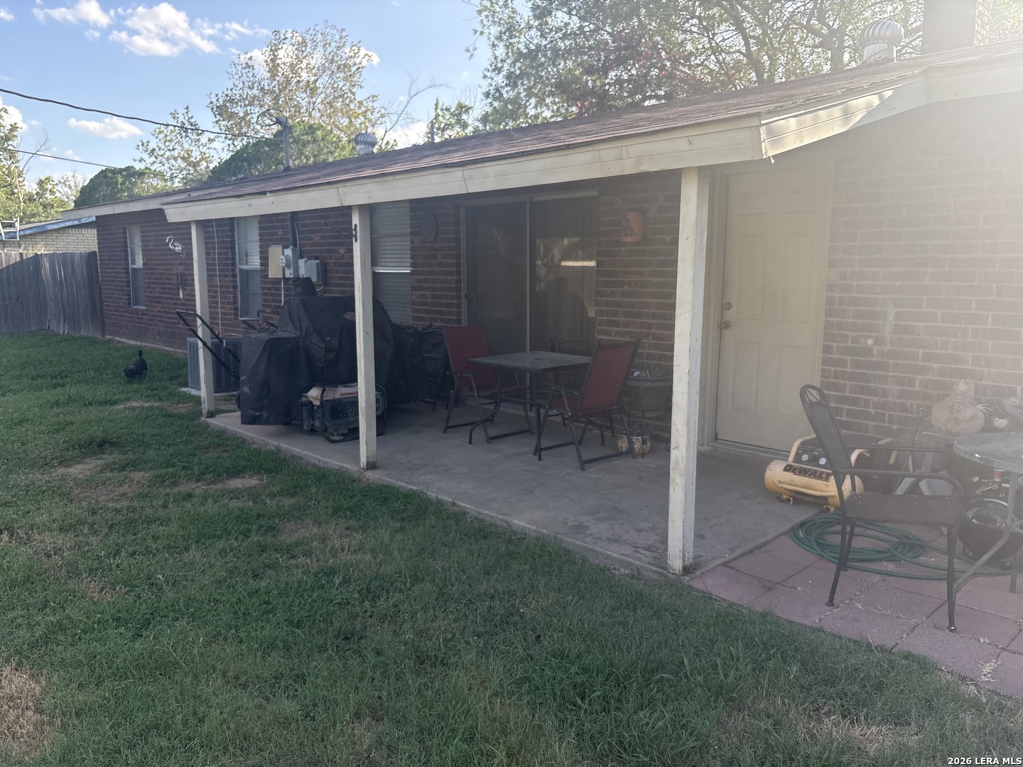 504 Low Meadow Pleasanton TX 78064