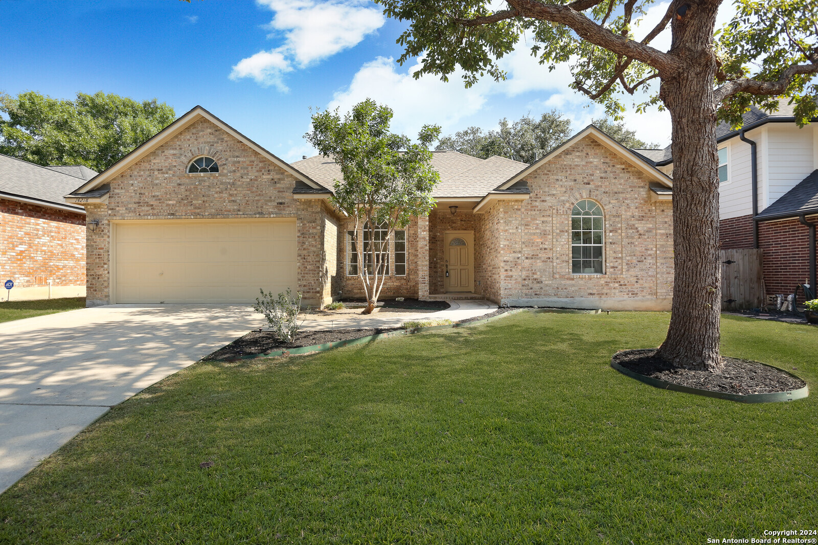 14218 Butlers Bridge San Antonio TX 78232