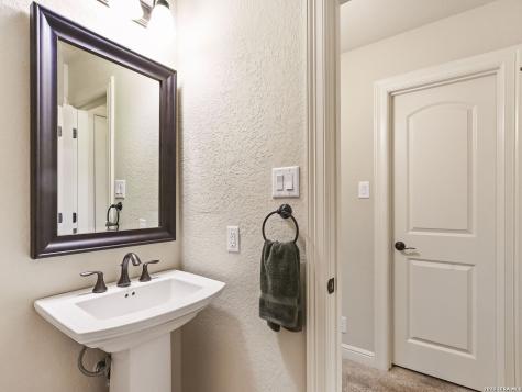 1626 Wild Peak San Antonio TX 78258