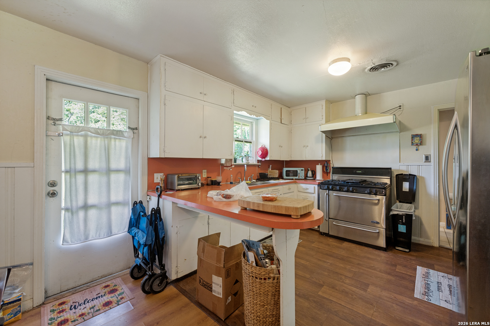 1702 Karen Avenue Austin TX 78757