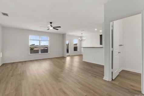 6341 Hibiscus New Braunfels TX 78132