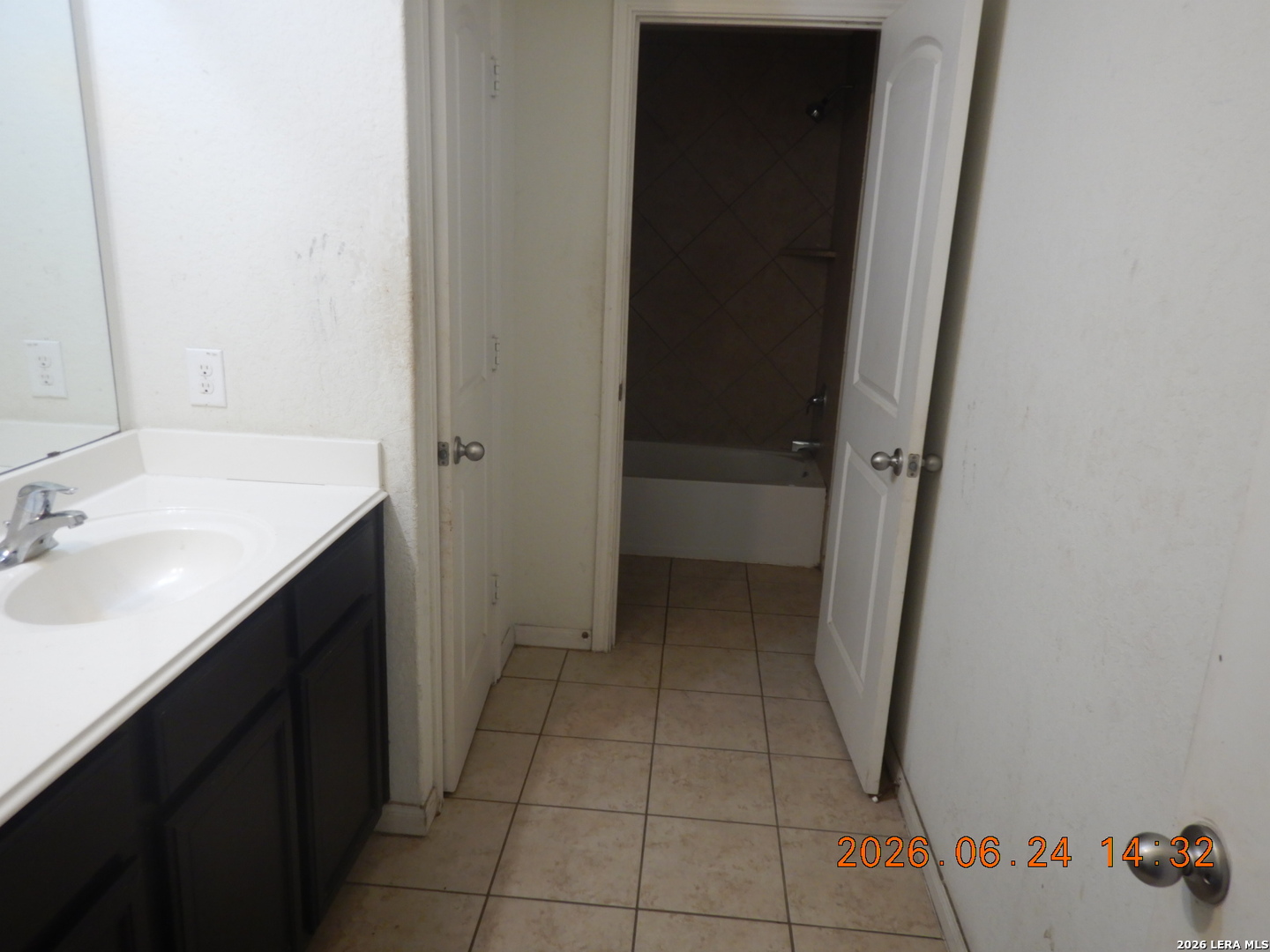 6010 Pleasant Lake San Antonio TX 78222