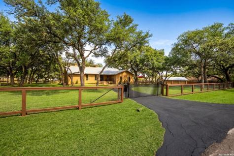 29274 Seabiscuit Drive Fair Oaks Ranch TX 78015