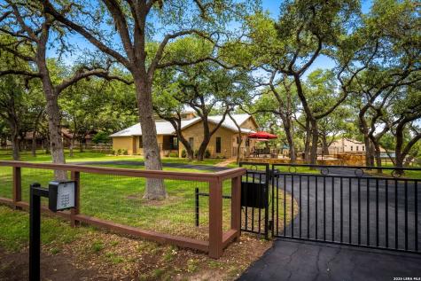 29274 Seabiscuit Drive Fair Oaks Ranch TX 78015