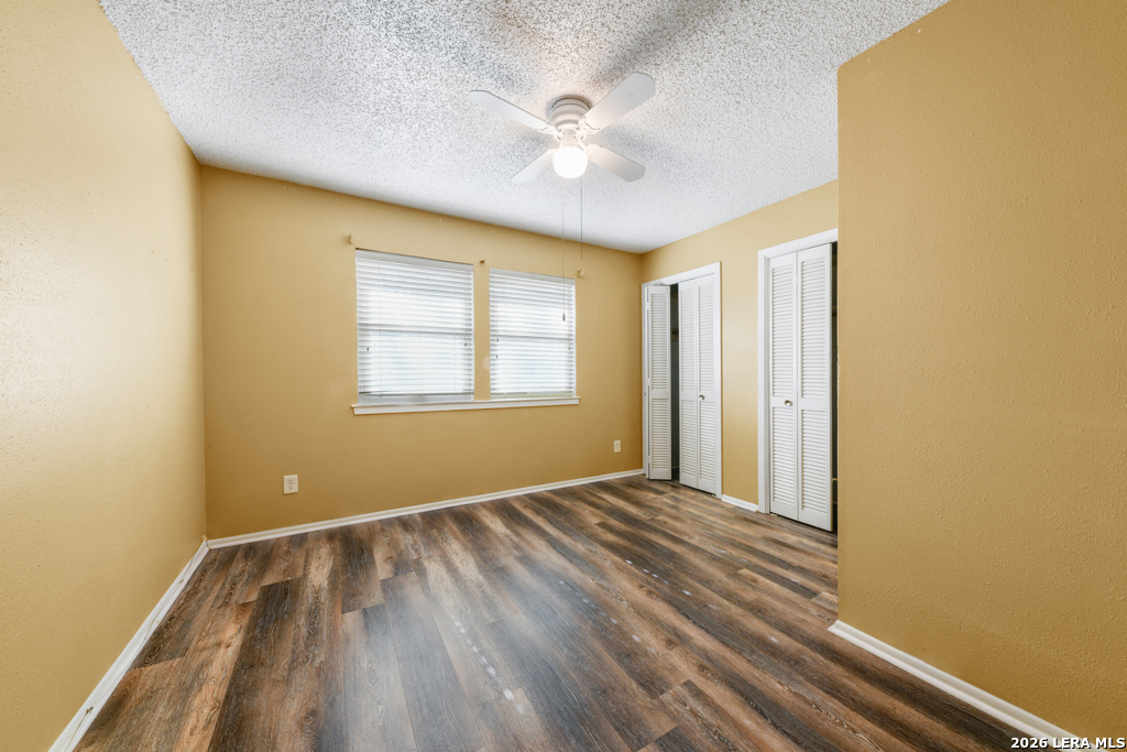 1033 E Live Oak Schertz TX 78154