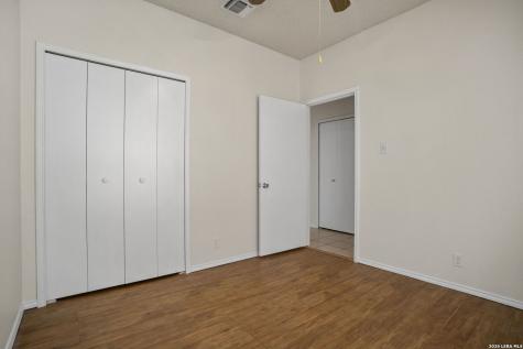 5891 Spring Green San Antonio TX 78247