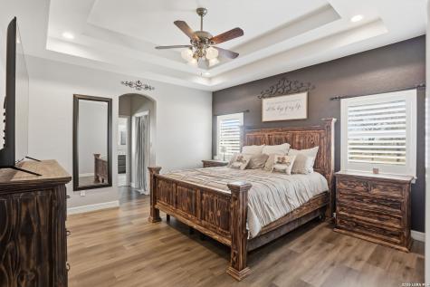 108 Abrego Ridge Floresville TX 78114