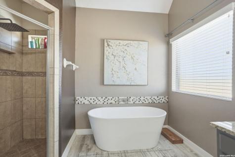 108 Abrego Ridge Floresville TX 78114