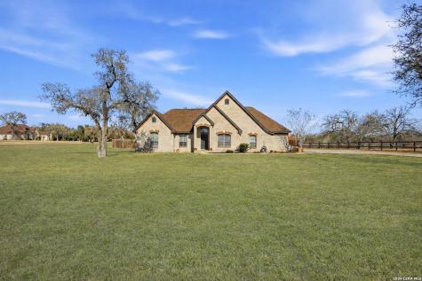 108 Abrego Ridge Floresville TX 78114
