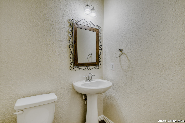 1926 Lindal Pointe San Antonio TX 78260