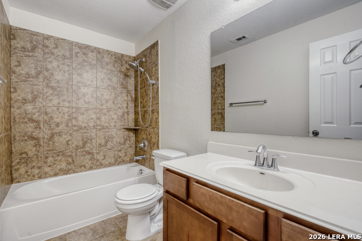 1926 Lindal Pointe San Antonio TX 78260