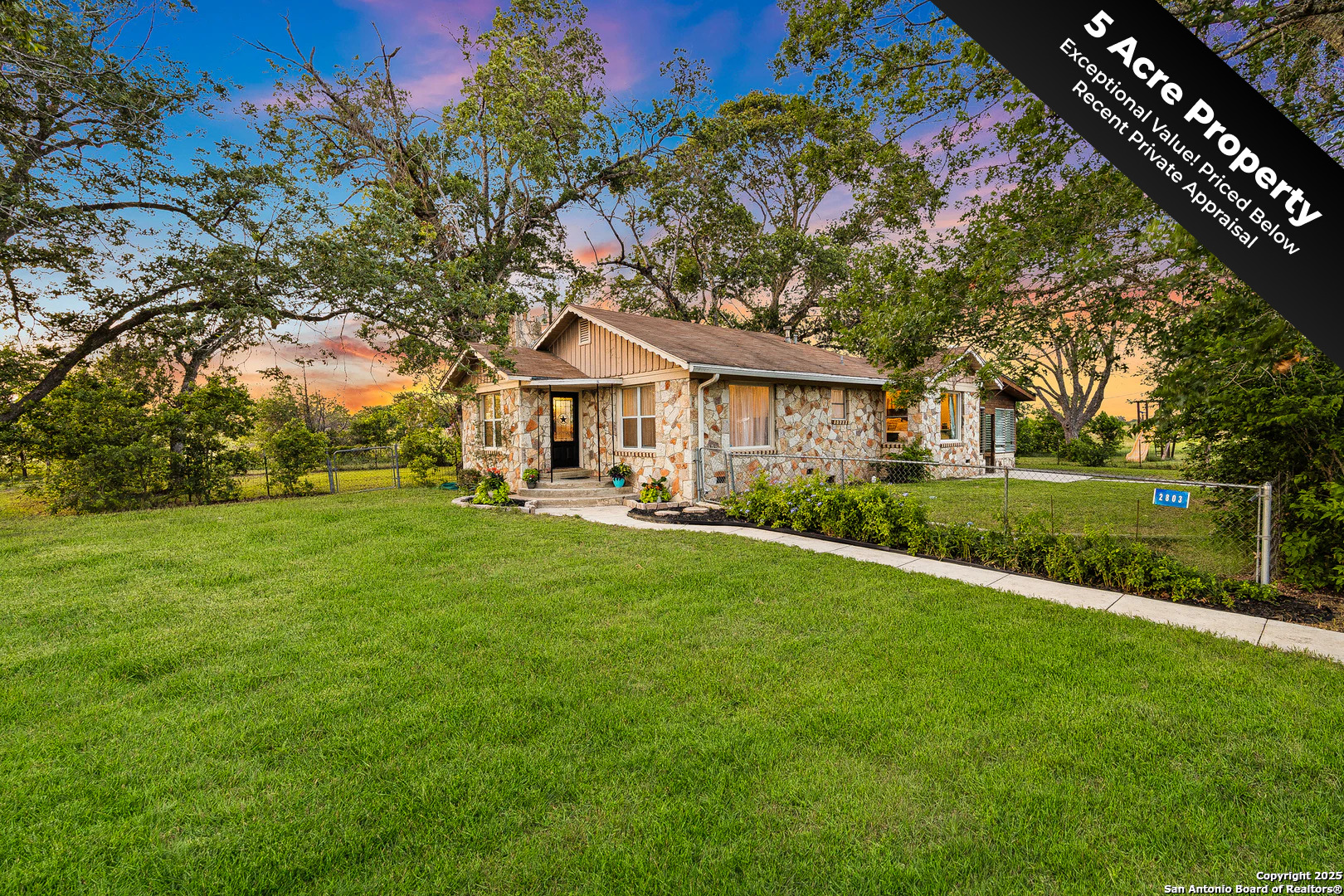 2803 Haeckerville Cibolo TX 78108