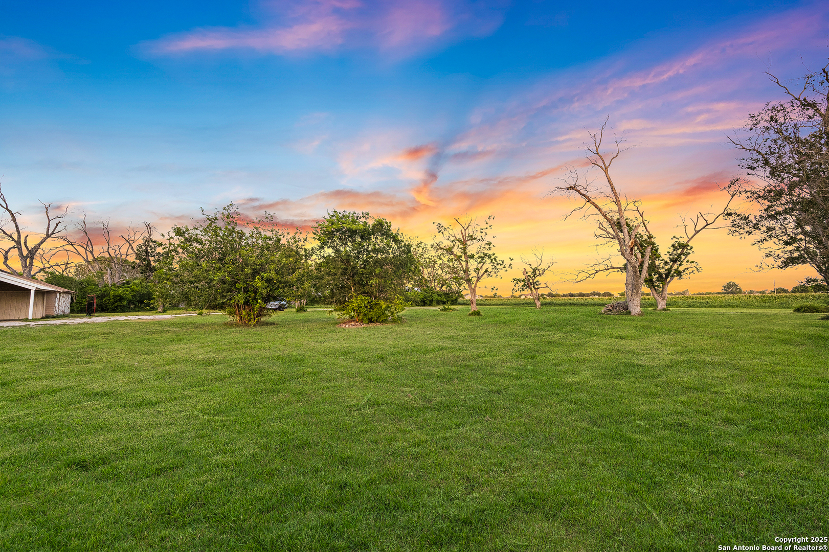 2803 Haeckerville Cibolo TX 78108