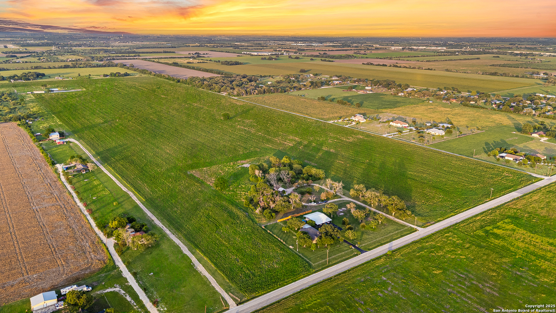 2803 Haeckerville Cibolo TX 78108