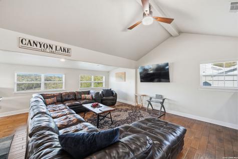 2366 Colleen Drive Canyon Lake TX 78133