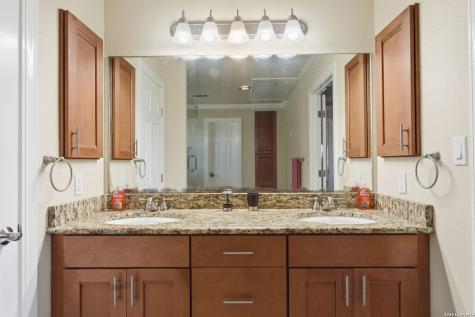 2366 Colleen Drive Canyon Lake TX 78133