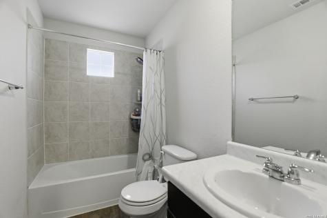 5839 Kendall Prairie San Antonio TX 78244