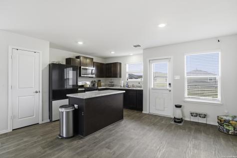 5839 Kendall Prairie San Antonio TX 78244