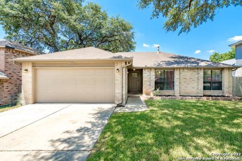 11303 Forest Shower Live Oak TX 78233