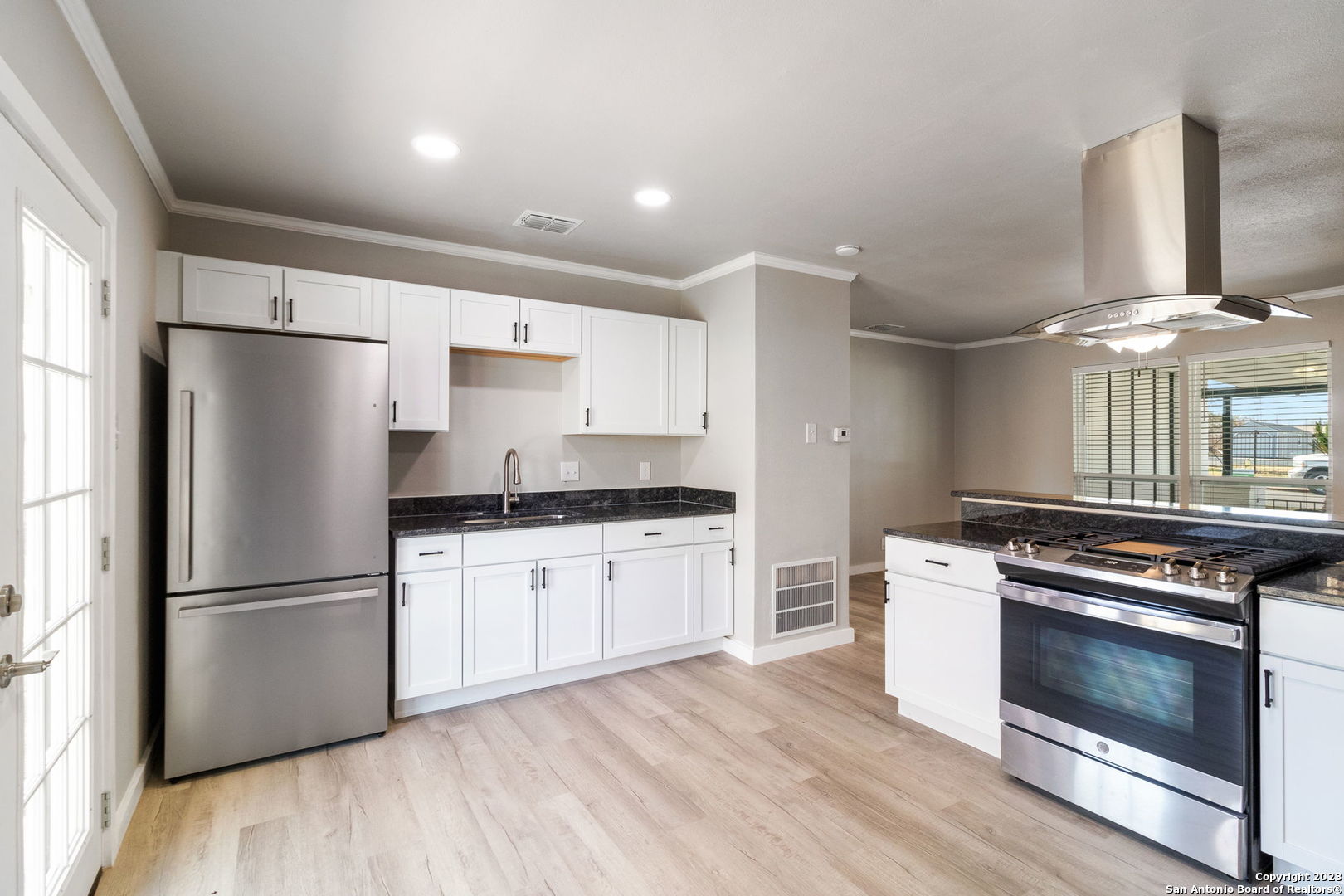 9306 Rhoda Avenue San Antonio TX 78224