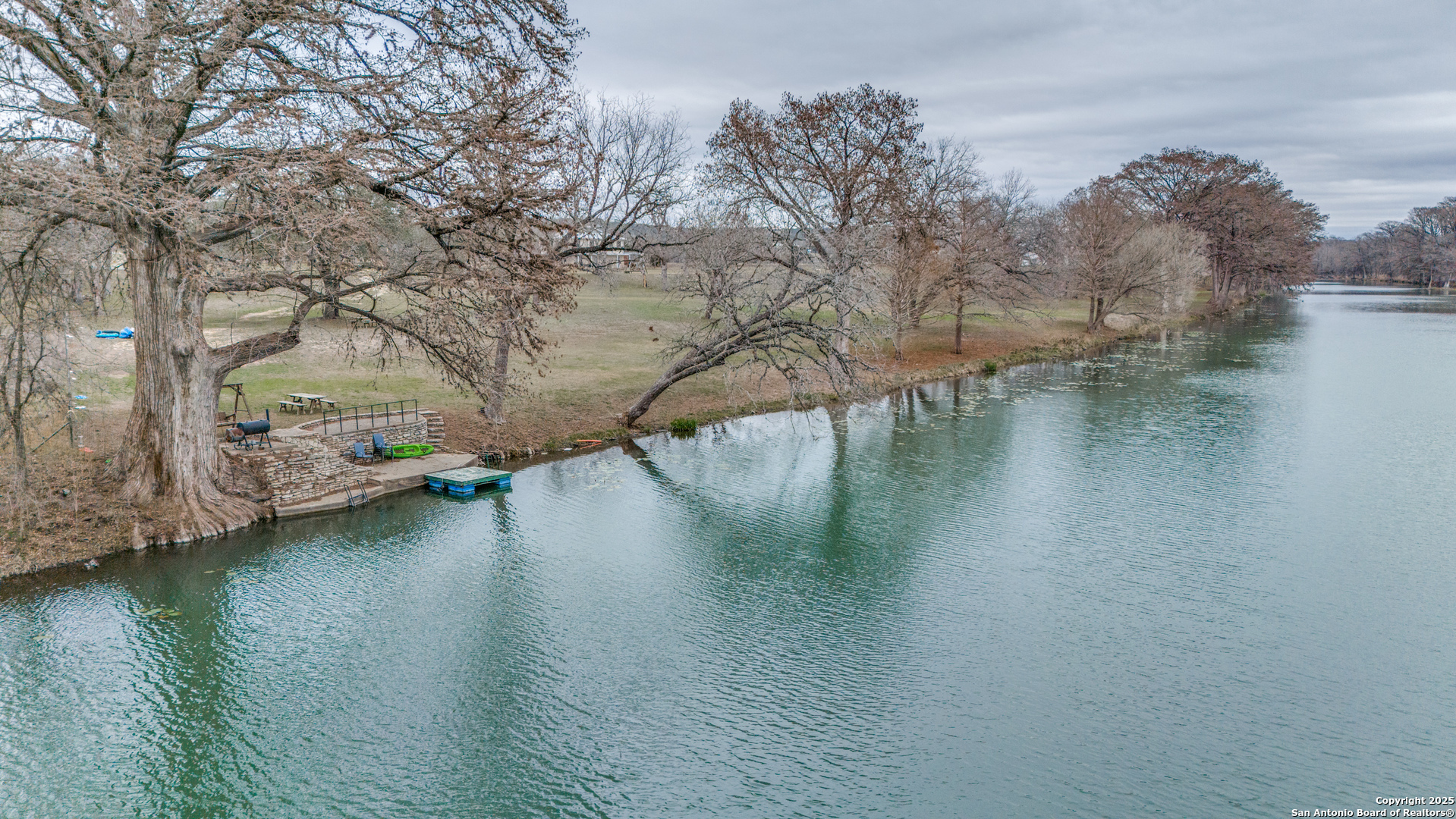 1391 Highway 39 Ingram TX 78025