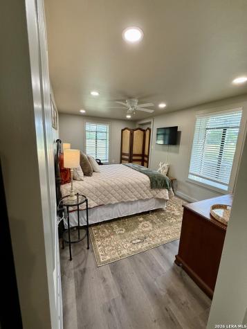 1391 Highway 39 Ingram TX 78025