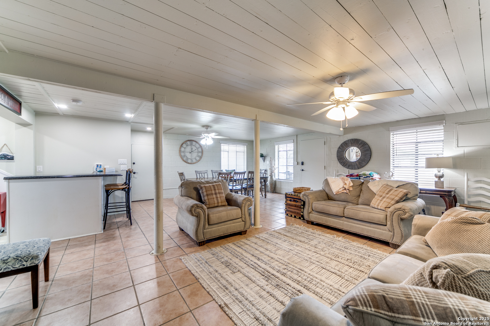1391 Highway 39 Ingram TX 78025