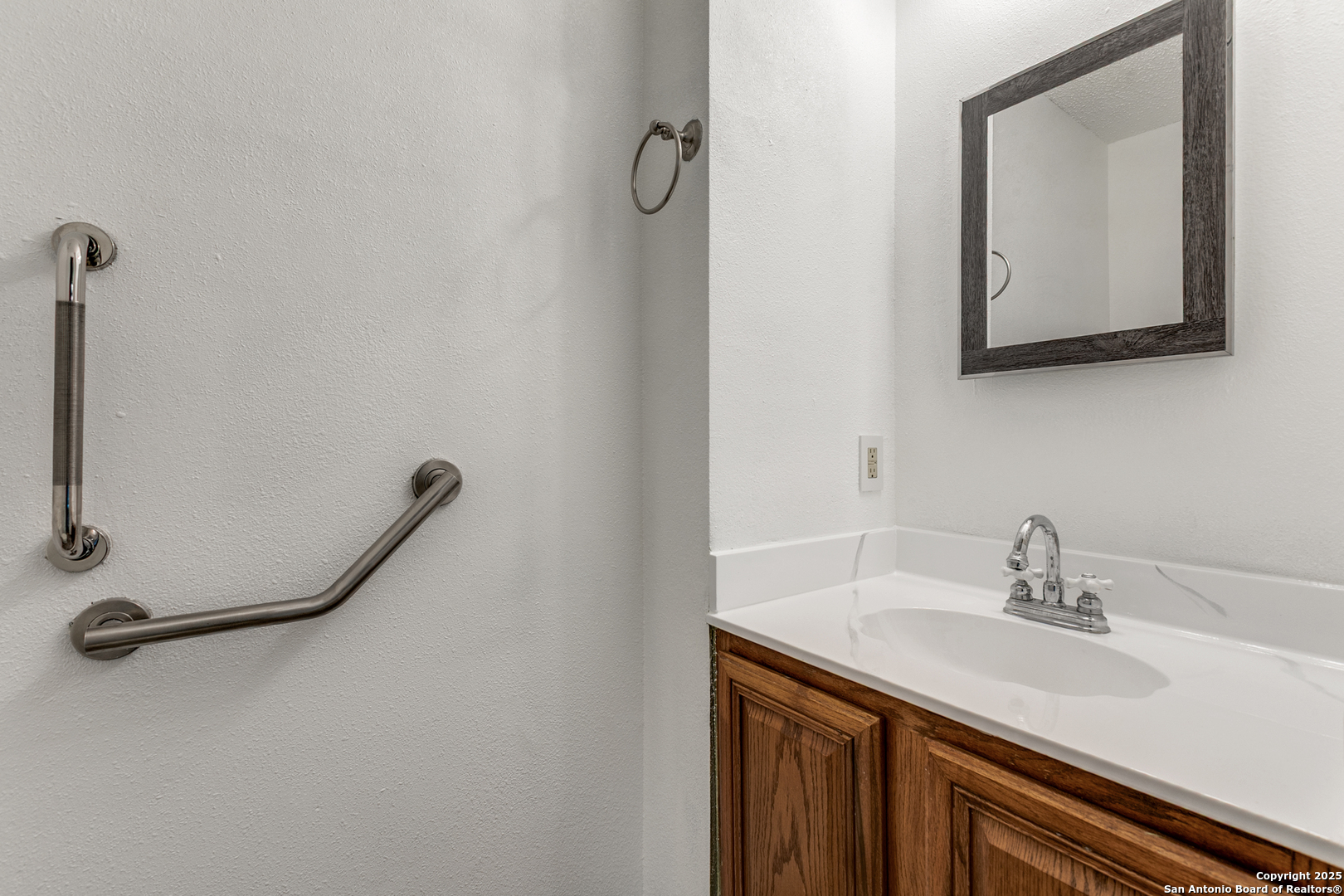 2328 Village Parkway San Antonio TX 78251