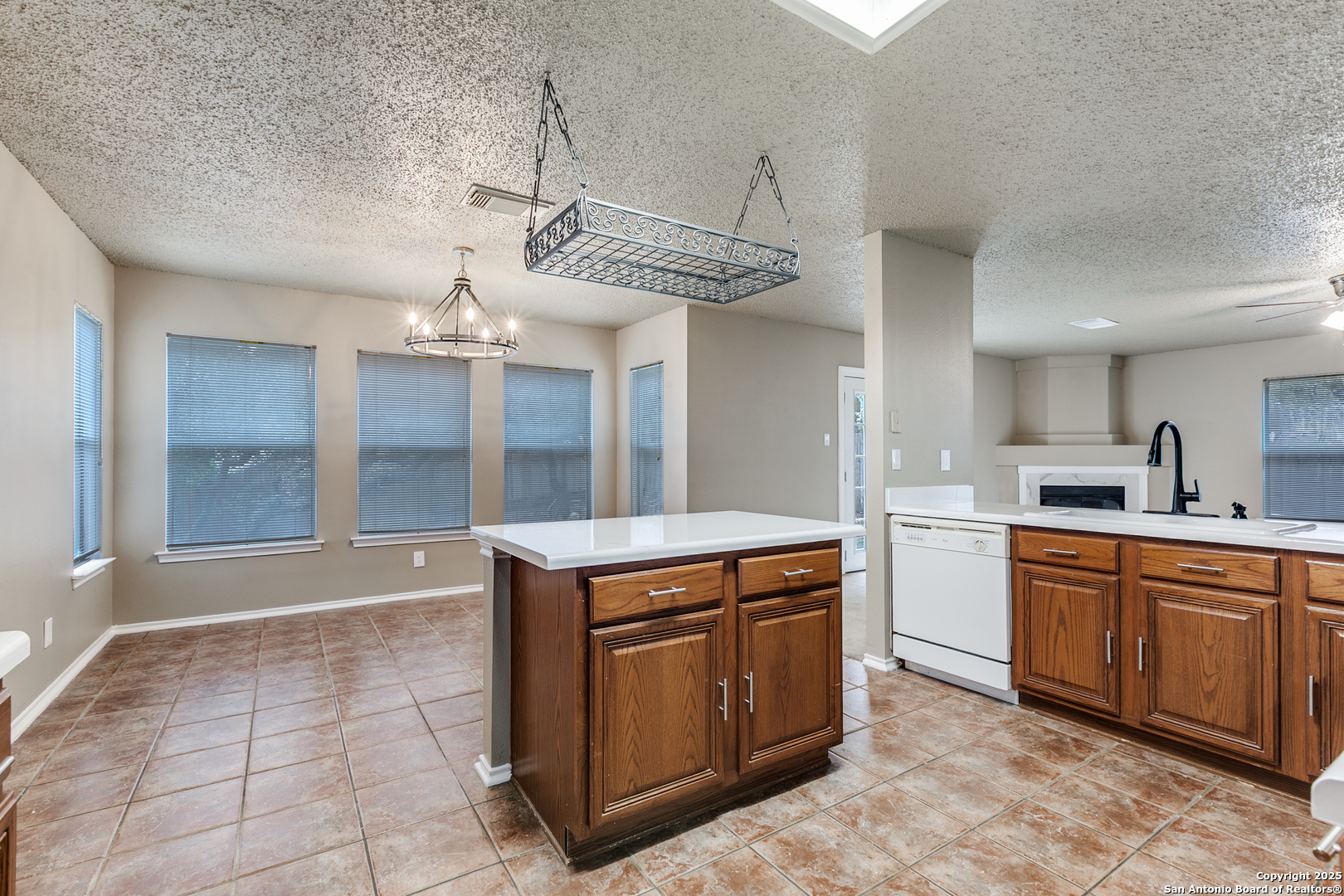 2328 Village Parkway San Antonio TX 78251