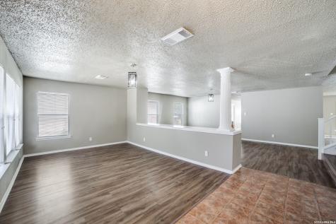2328 Village Parkway San Antonio TX 78251