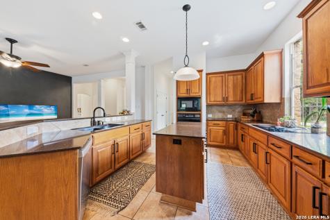 142 Carriage Court Bastrop TX 78602