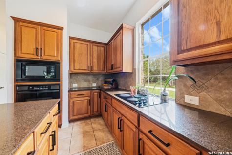 142 Carriage Court Bastrop TX 78602