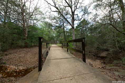 142 Carriage Court Bastrop TX 78602