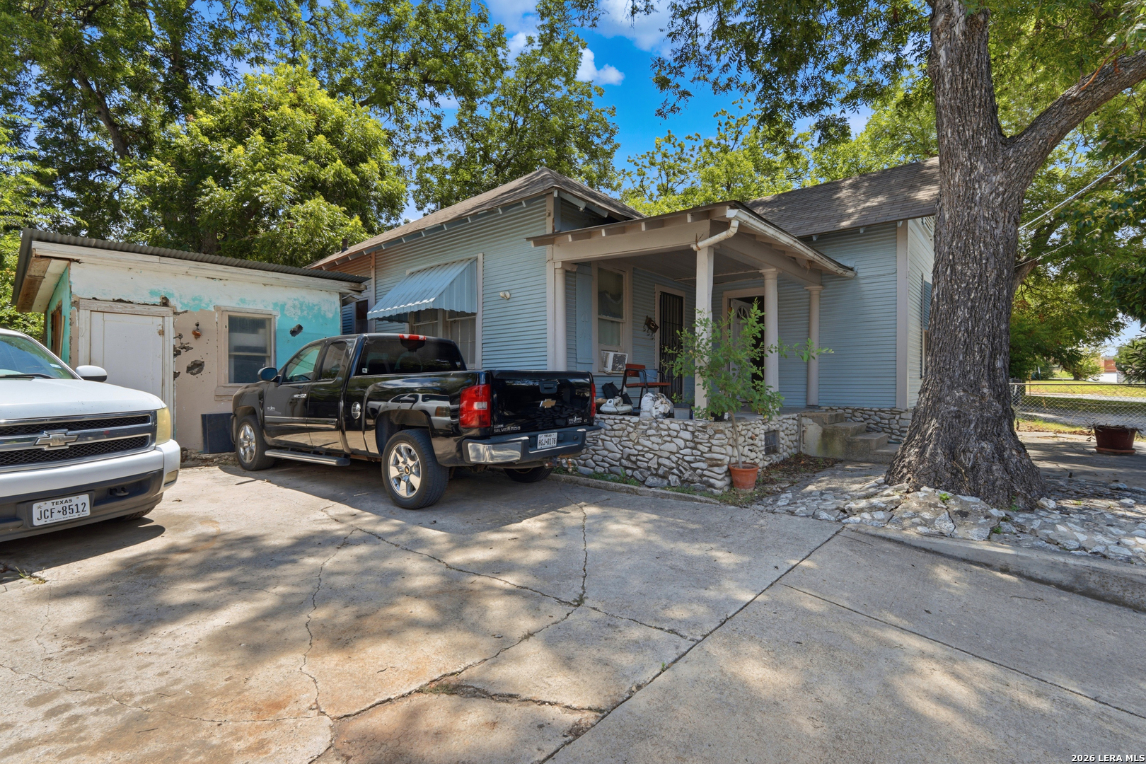 3201 S Flores Street San Antonio TX 78204