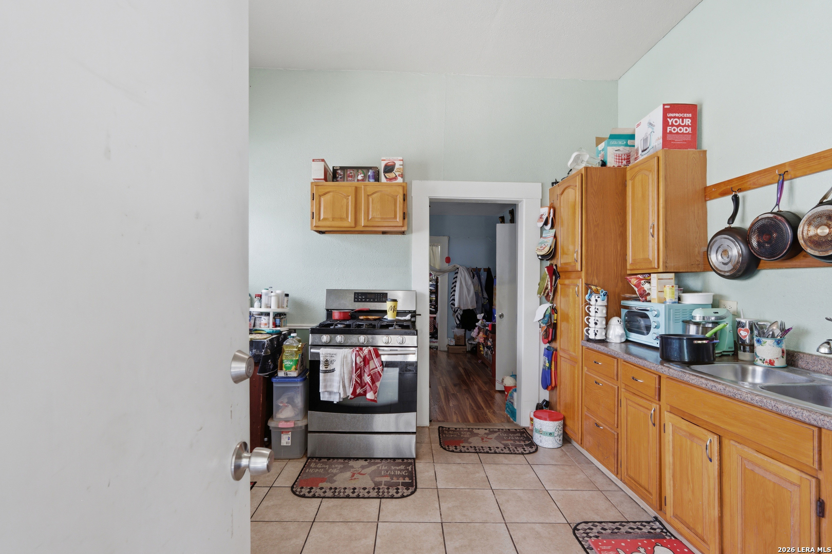 3201 S Flores Street San Antonio TX 78204