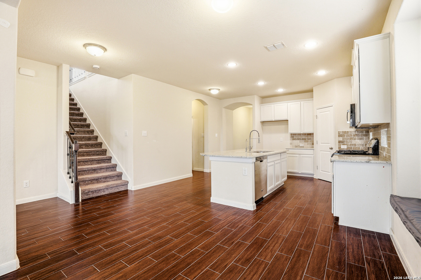 22915 Carriage Bush San Antonio TX 78261