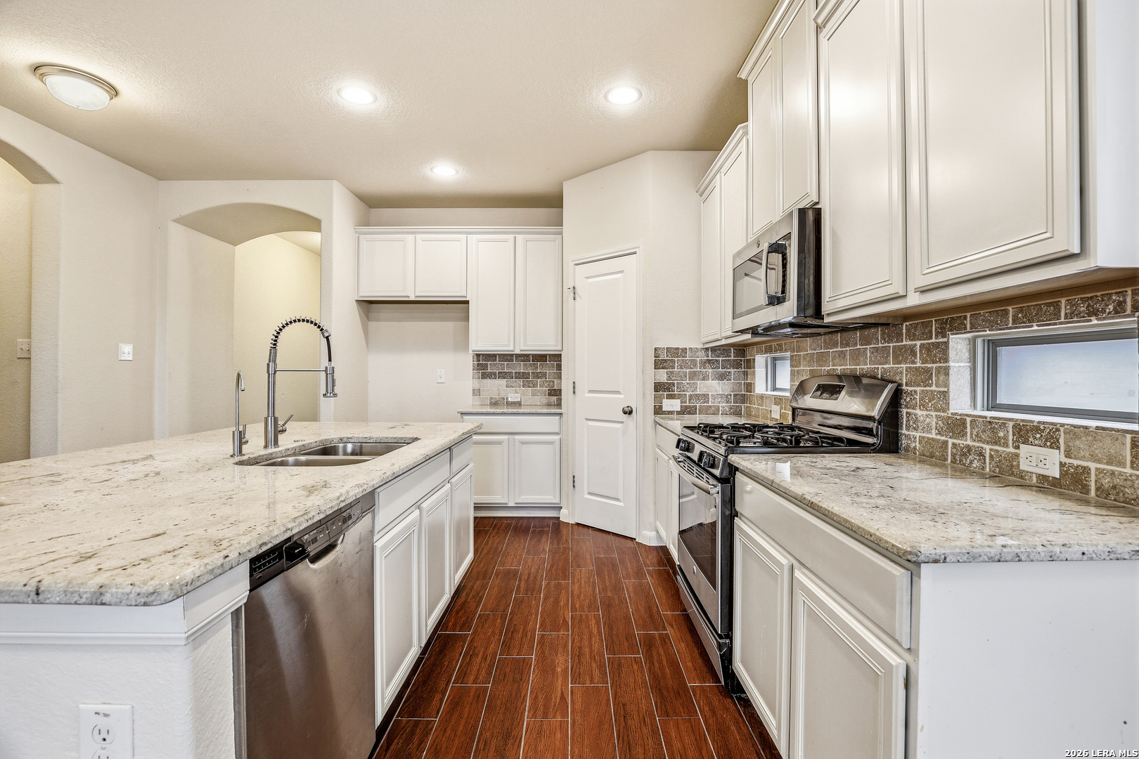 22915 Carriage Bush San Antonio TX 78261