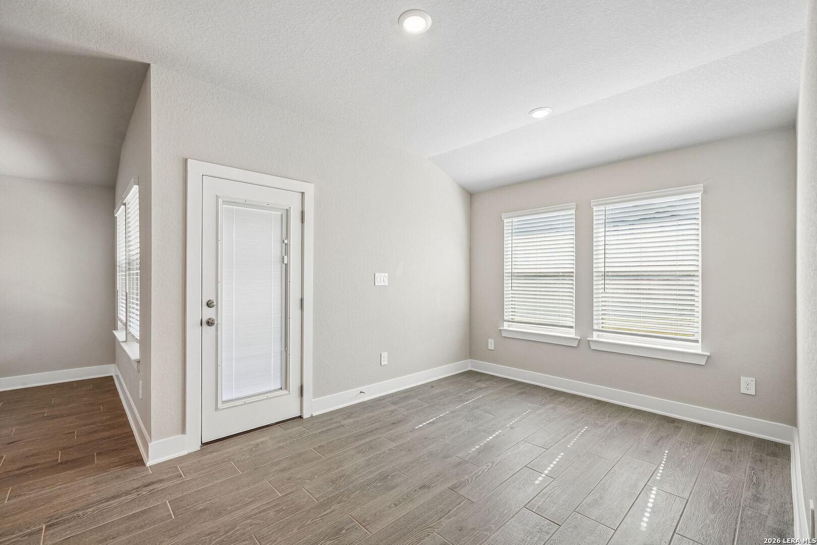 6442 Comanche Moon San Antonio TX 78233