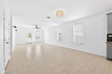 7810 Sycamore Hills Boerne TX 78015