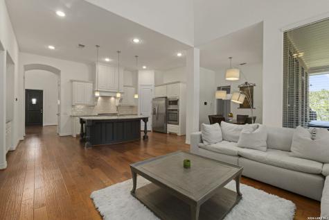 13310 Trotting Path Helotes TX 78023