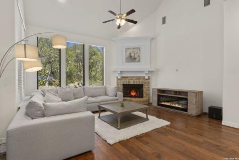 13310 Trotting Path Helotes TX 78023