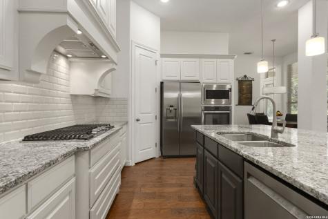 13310 Trotting Path Helotes TX 78023