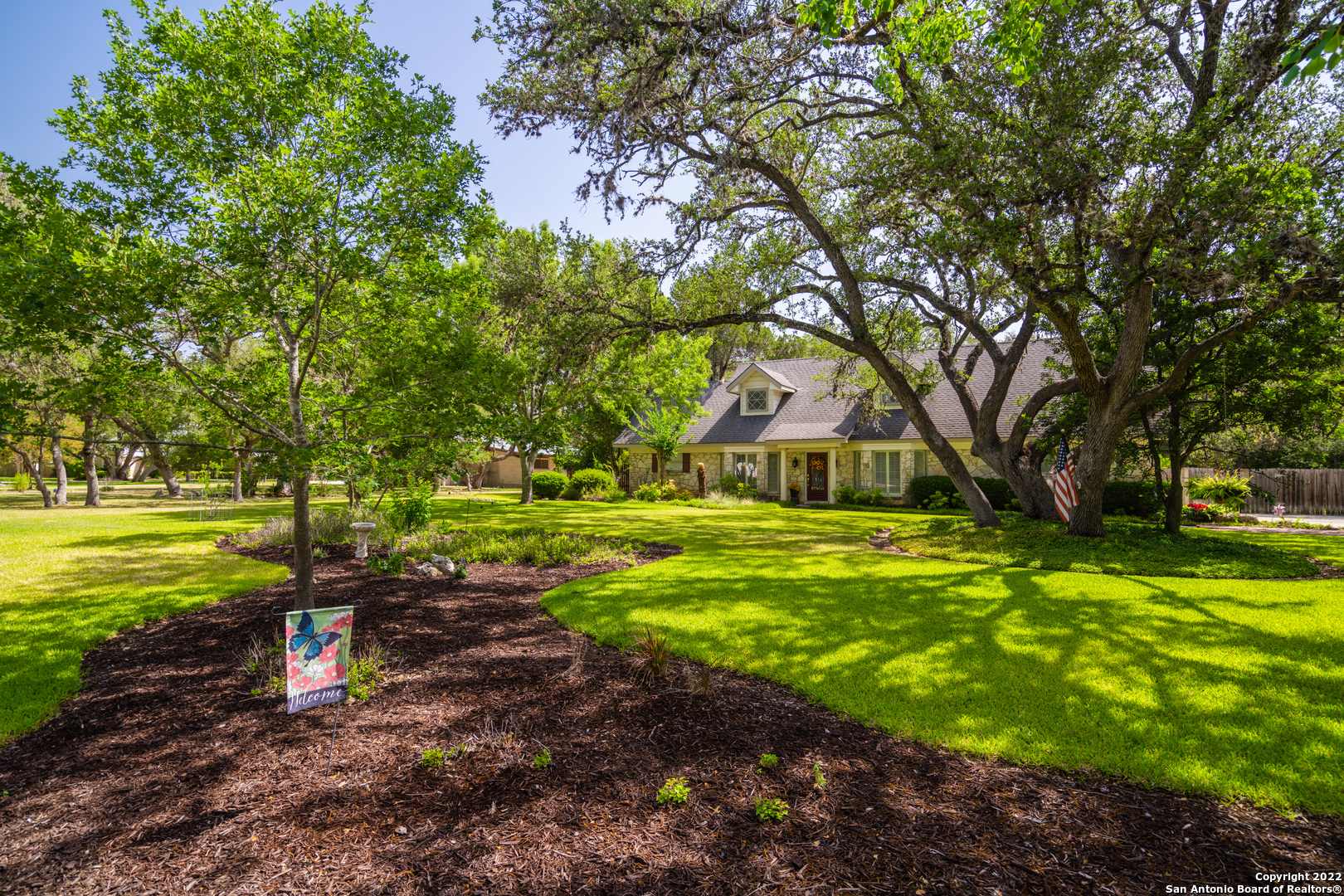 115 Honey Bee Lane Shavano Park TX 78231
