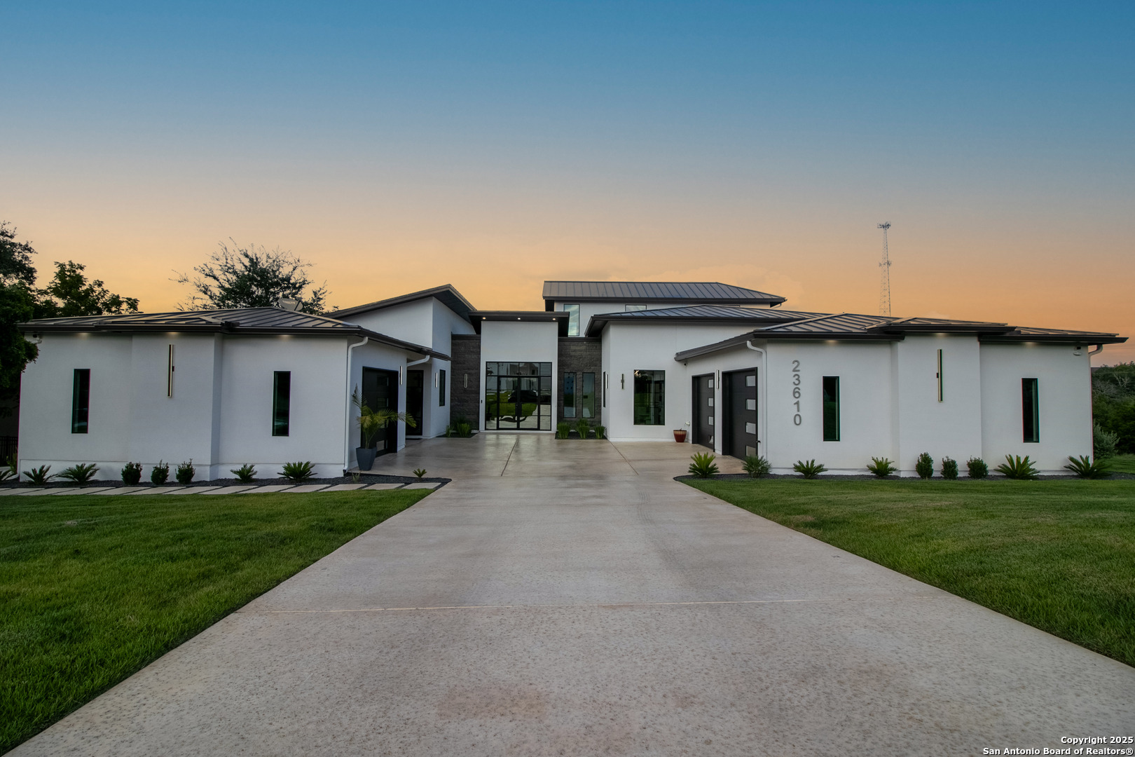 23610 Messina Canyon San Antonio TX 78255