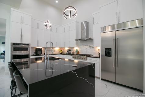 23610 Messina Canyon San Antonio TX 78255