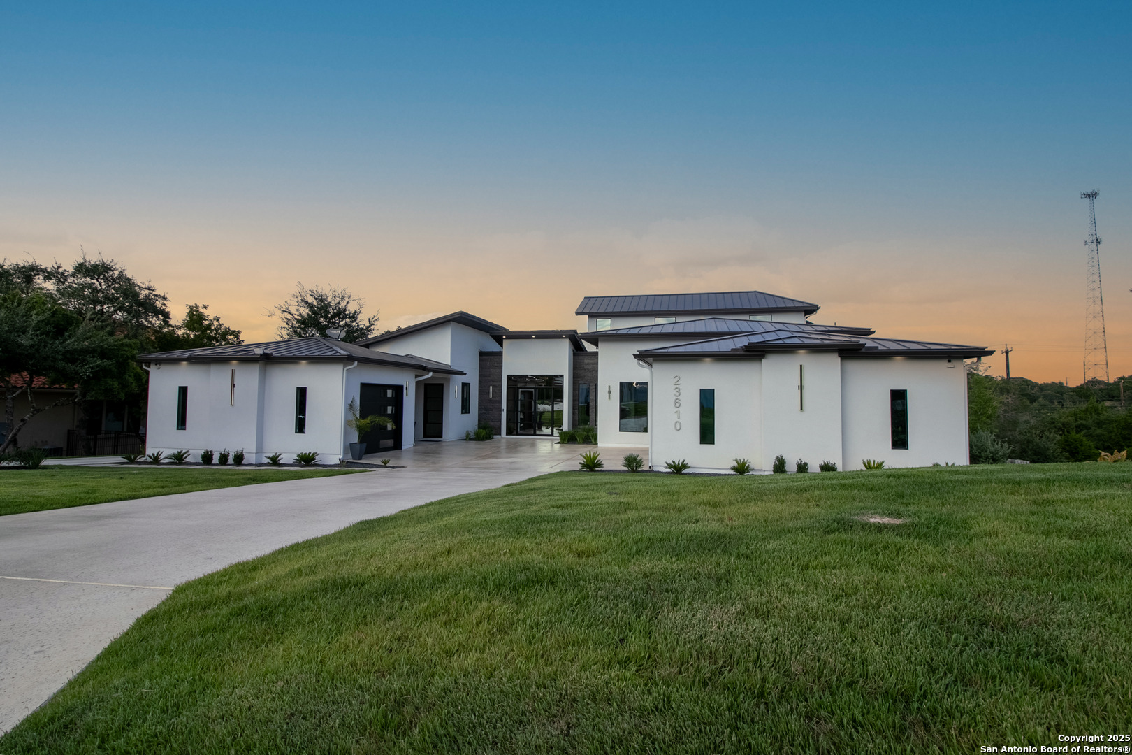 23610 Messina Canyon San Antonio TX 78255