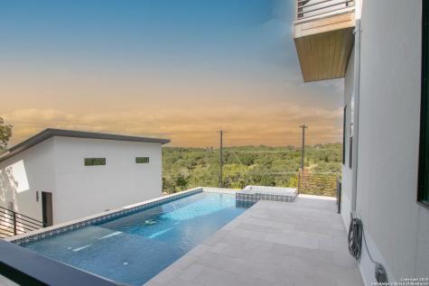 23610 Messina Canyon San Antonio TX 78255